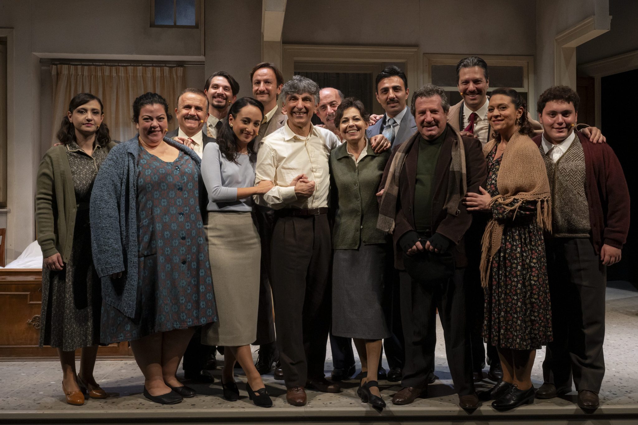 Natale in Casa Cupiello di Vincenzo Salemme, su il sipario a Napoli al Teatro Diana da Natale in Casa Cupiello di Vincenzo Salemme, su il sipario a Napoli al Teatro Diana da