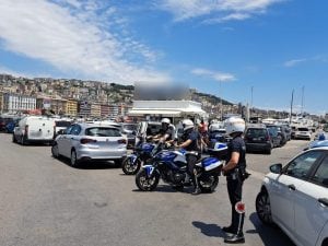 Chioschi sequestrati a Napoli dalla Polizia Locale