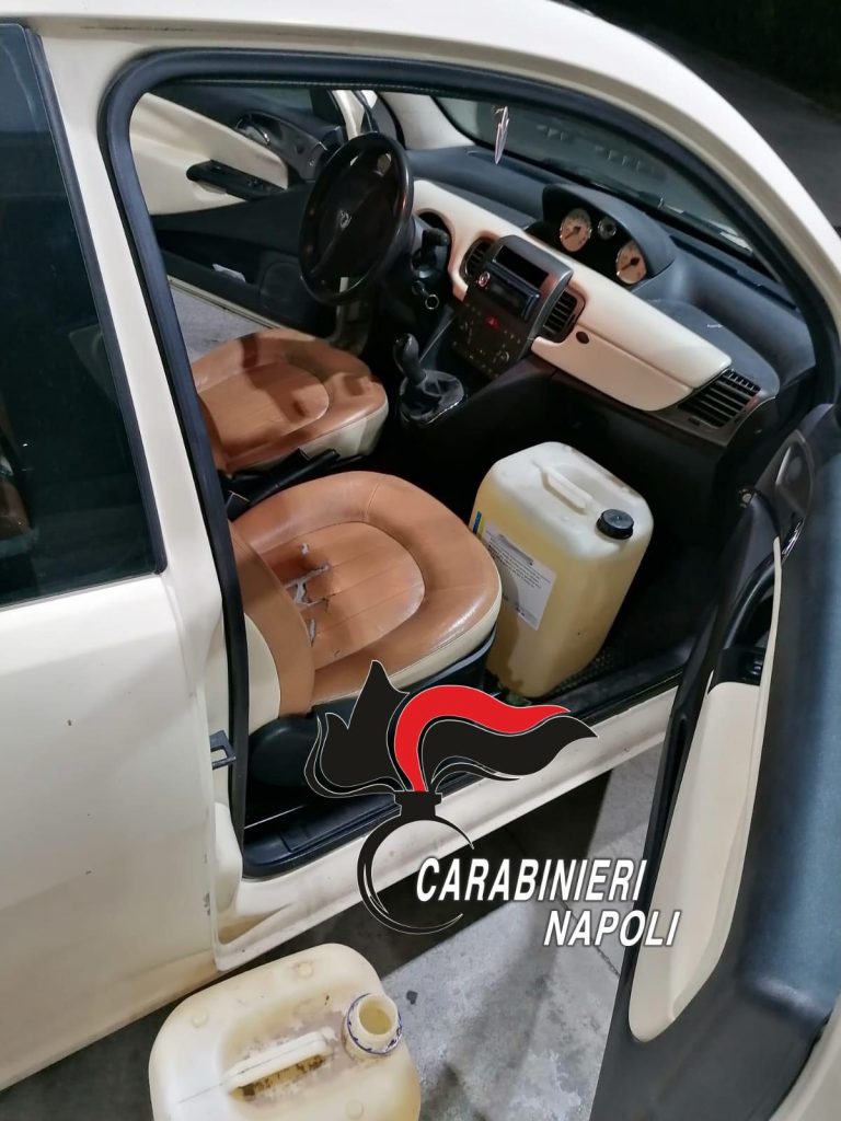 5 Guarnizioni Gomma Per Taniche Benzina - Ricambio Per Serbatoi 5-20 Litri, Nero - Foto 5