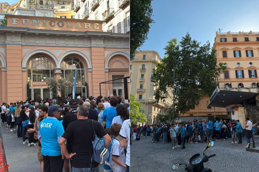 Folla per bus e metro dopo la festa scudetto a Napoli, in migliaia in coda alle stazioni