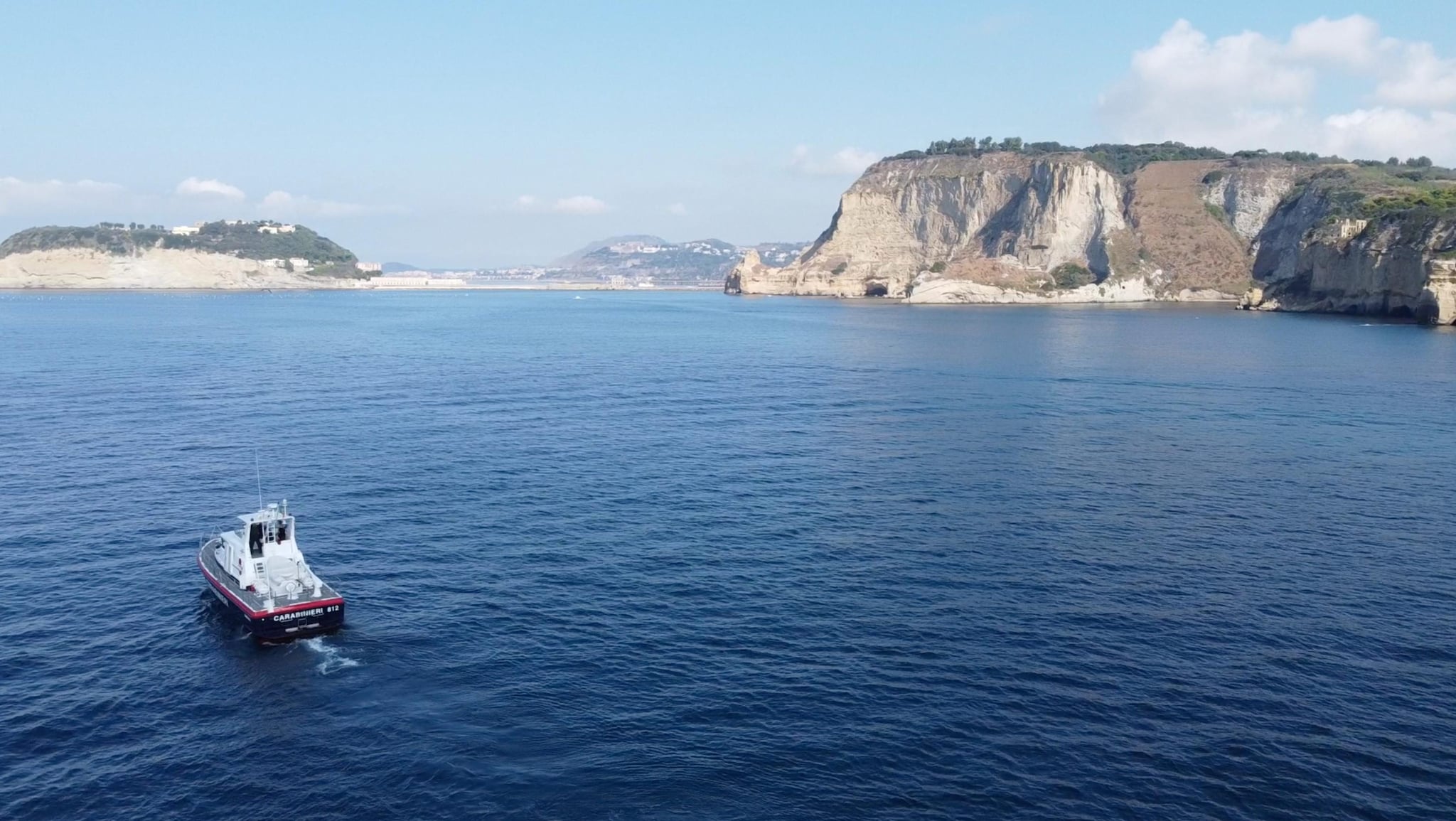 Carabinieri al largo di Posillipo