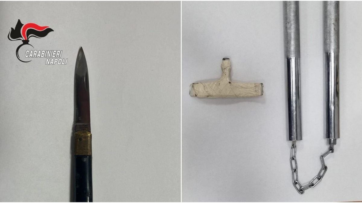 Le armi sequestrate ai ragazzi dai carabinieri