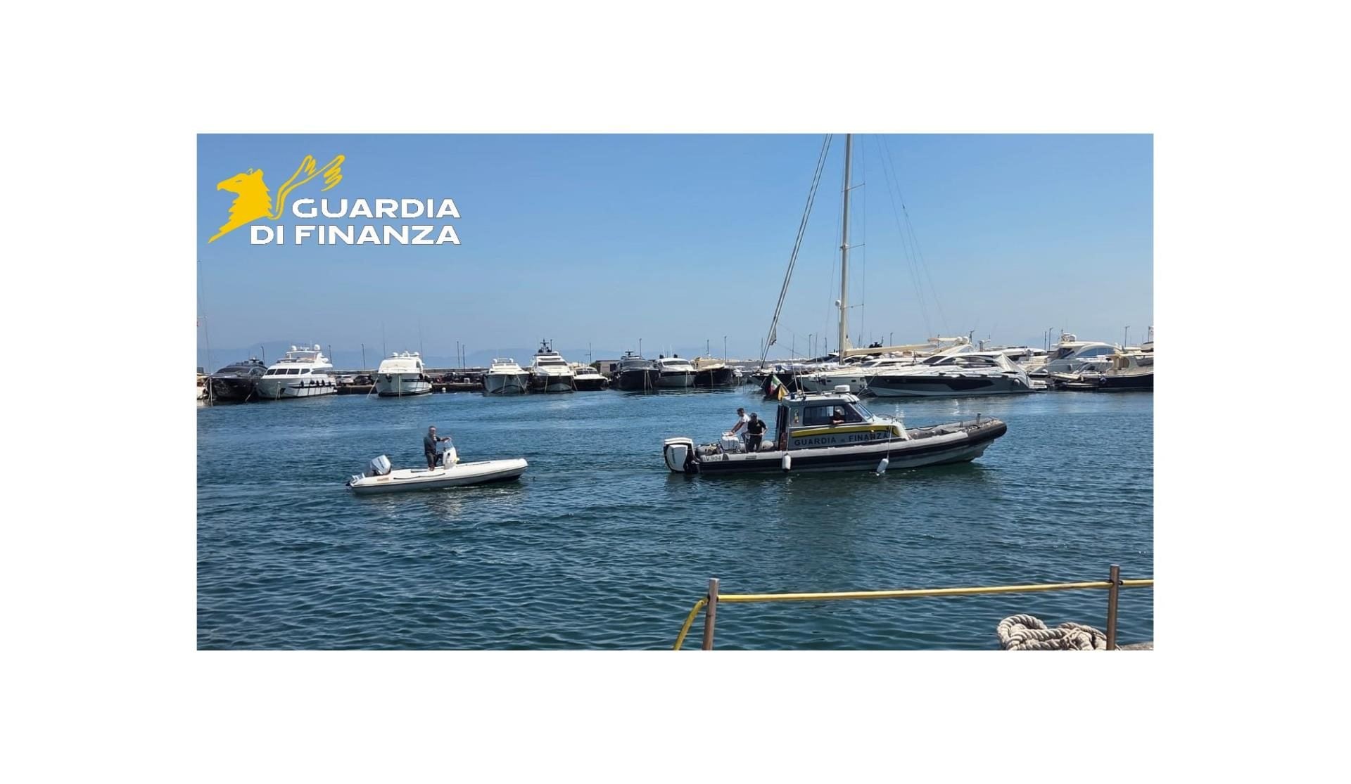 Il tender di Whirlwind recuperato dalla Guardia di Finanza