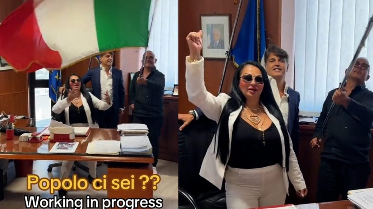 Scene dal video della discordia. Rita De Crescenzo, Angelo Napolitano e al centro il consigliere Di Fenza