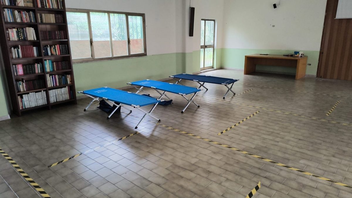 Il centro di accoglienza a Montefredane