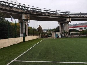 Sequestrati noti campetti di calcio ad Agnano: il complesso sportivo è abusivo