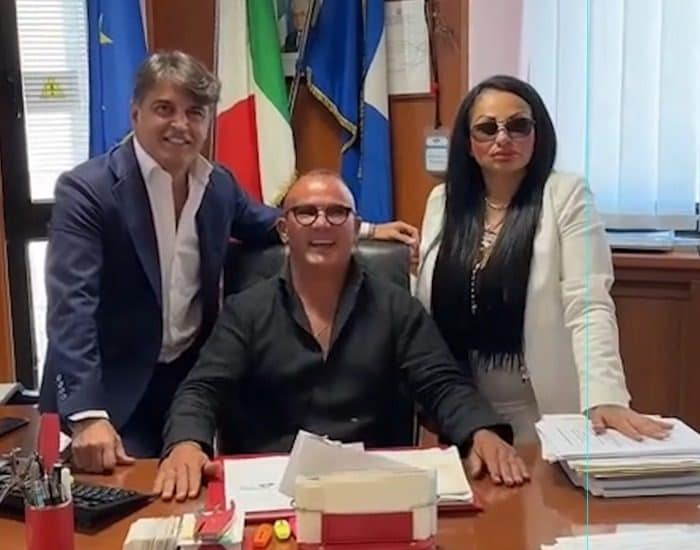 Pasquale Di Fenza con i tiktoker Angelo Napolitano e Rita De Crescenzo