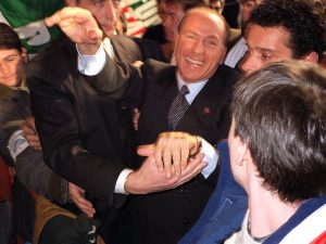 berlusconi-napoli-1993-300x225.jpg