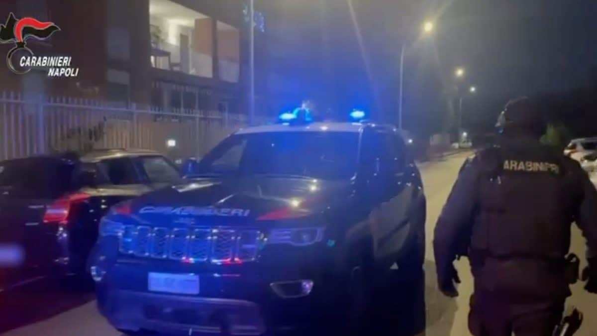 Il blitz per l’arresto di Antonio Aloia a Gricignano d’Aversa (Caserta)