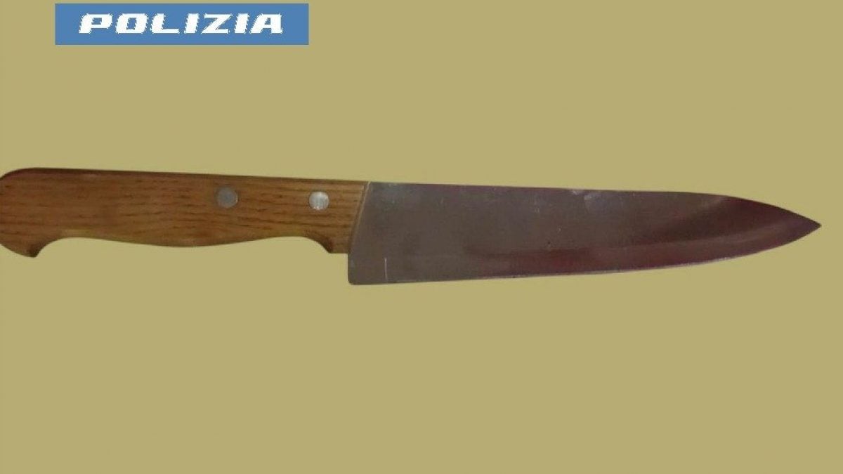 Il coltello utilizzato per l’aggressione