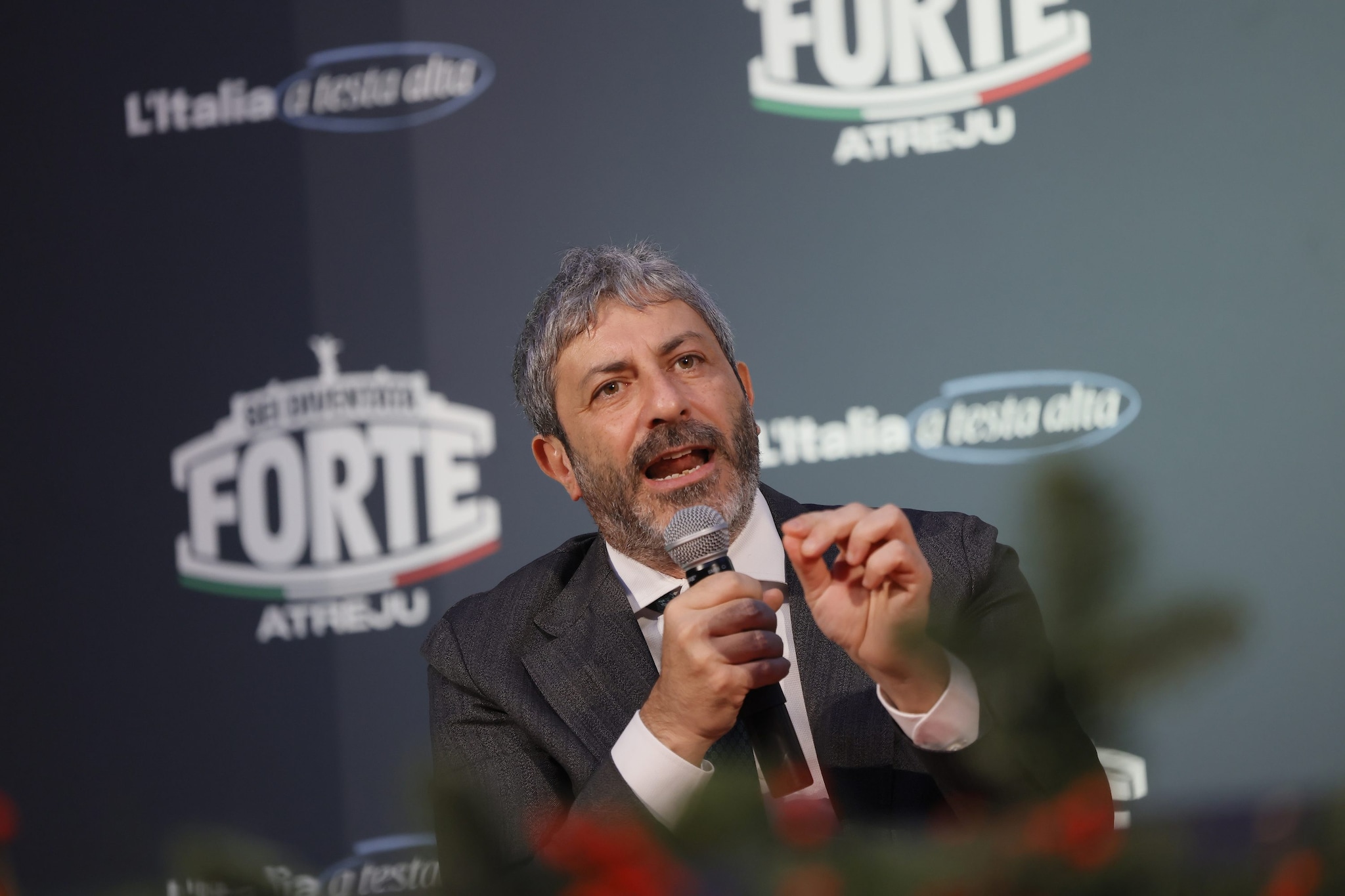 Giunta regionale Fico, Bonavitacola non entra. A De Luca la proposta: indica una donna assessore