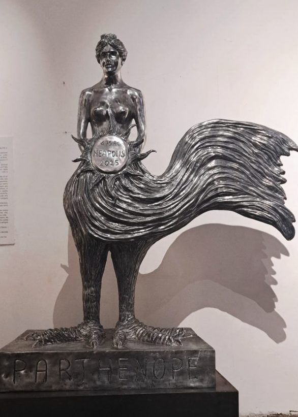 La sirena Parthenope di Lello Esposito