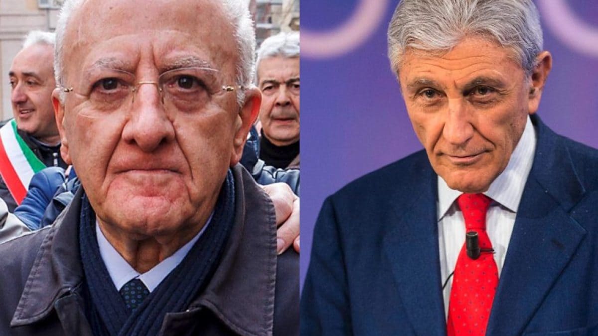 I due ex governatori della Campania, Vincenzo De Luca (a sinistra), e Antonio Bassolino (a destra)
