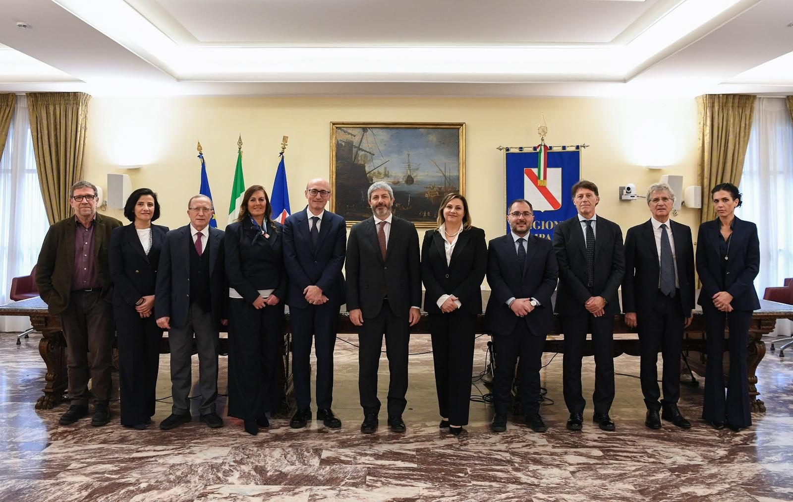 Giunta regionale campana al lavoro: Fico cerca spiragli nel bilancio blindato da De Luca