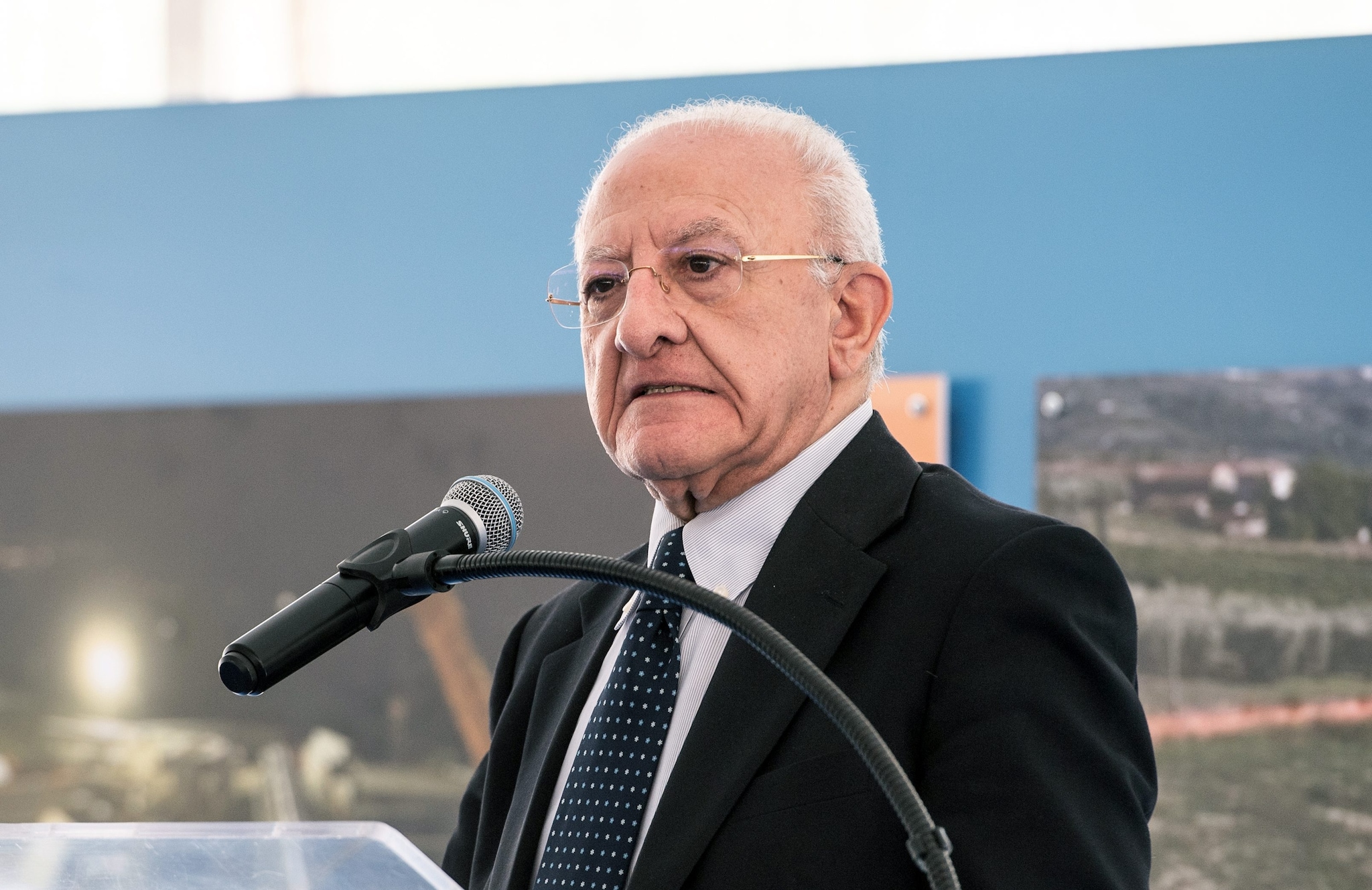 De Luca, da Salerno parole di fuoco: "Governo israeliano? Sono bestie per ciò che fanno a Gaza"