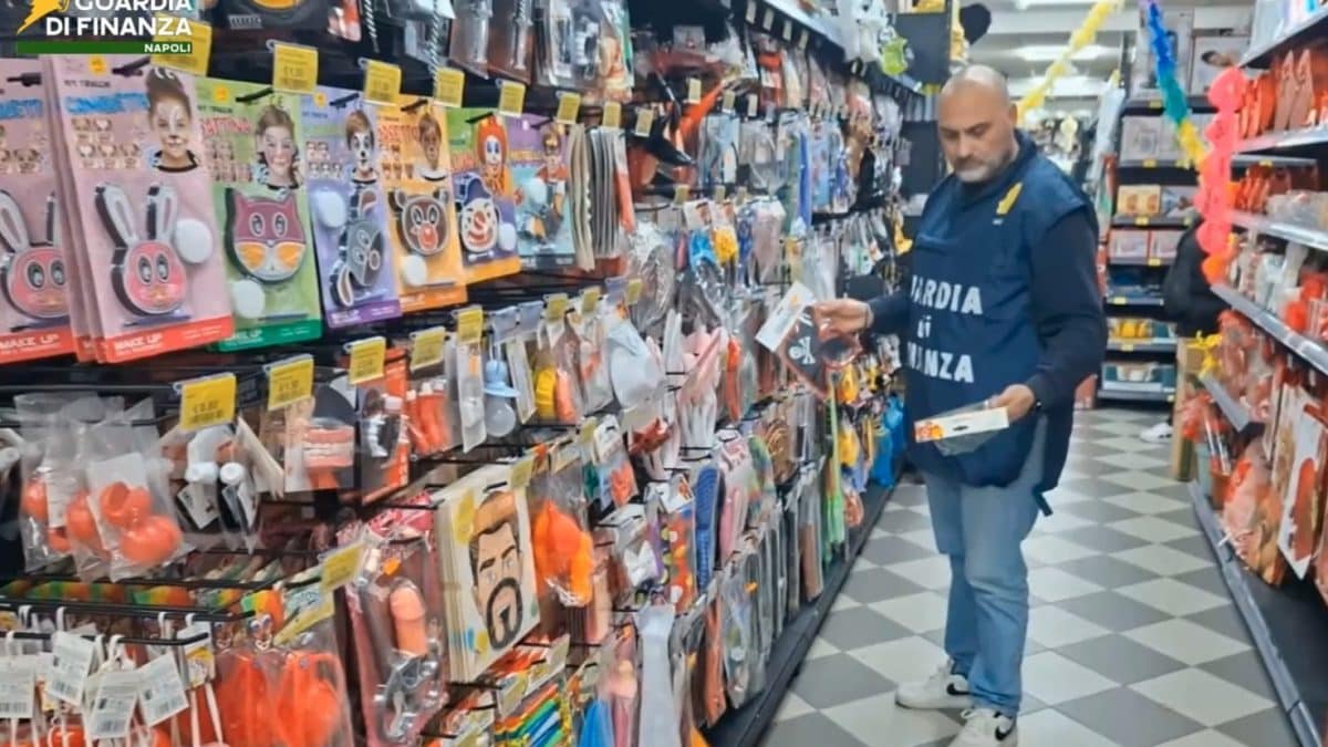 L’operazione della Guardia di Finanza di Napoli sul Carnevale