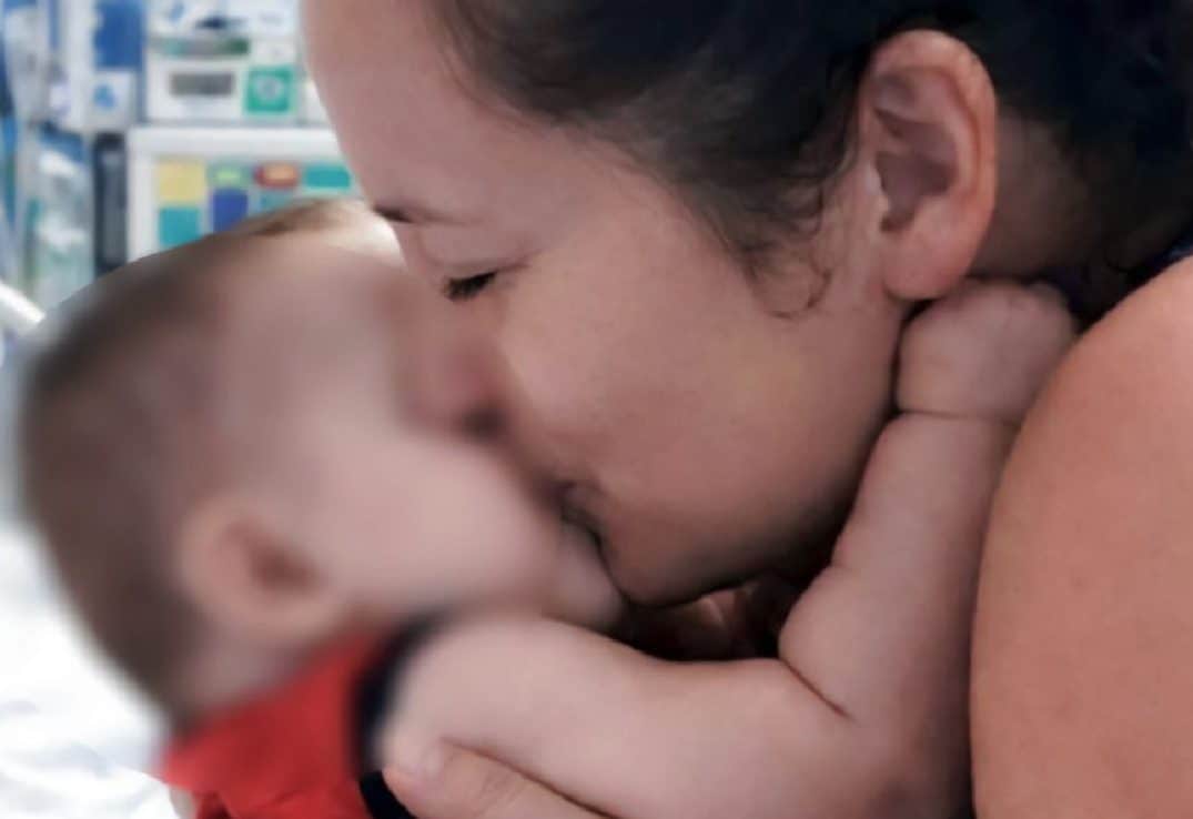 Domenico morto col cuore bruciato, la mamma: "Mi illusero chiamandomi di sera al Monaldi per un secondo trapianto"