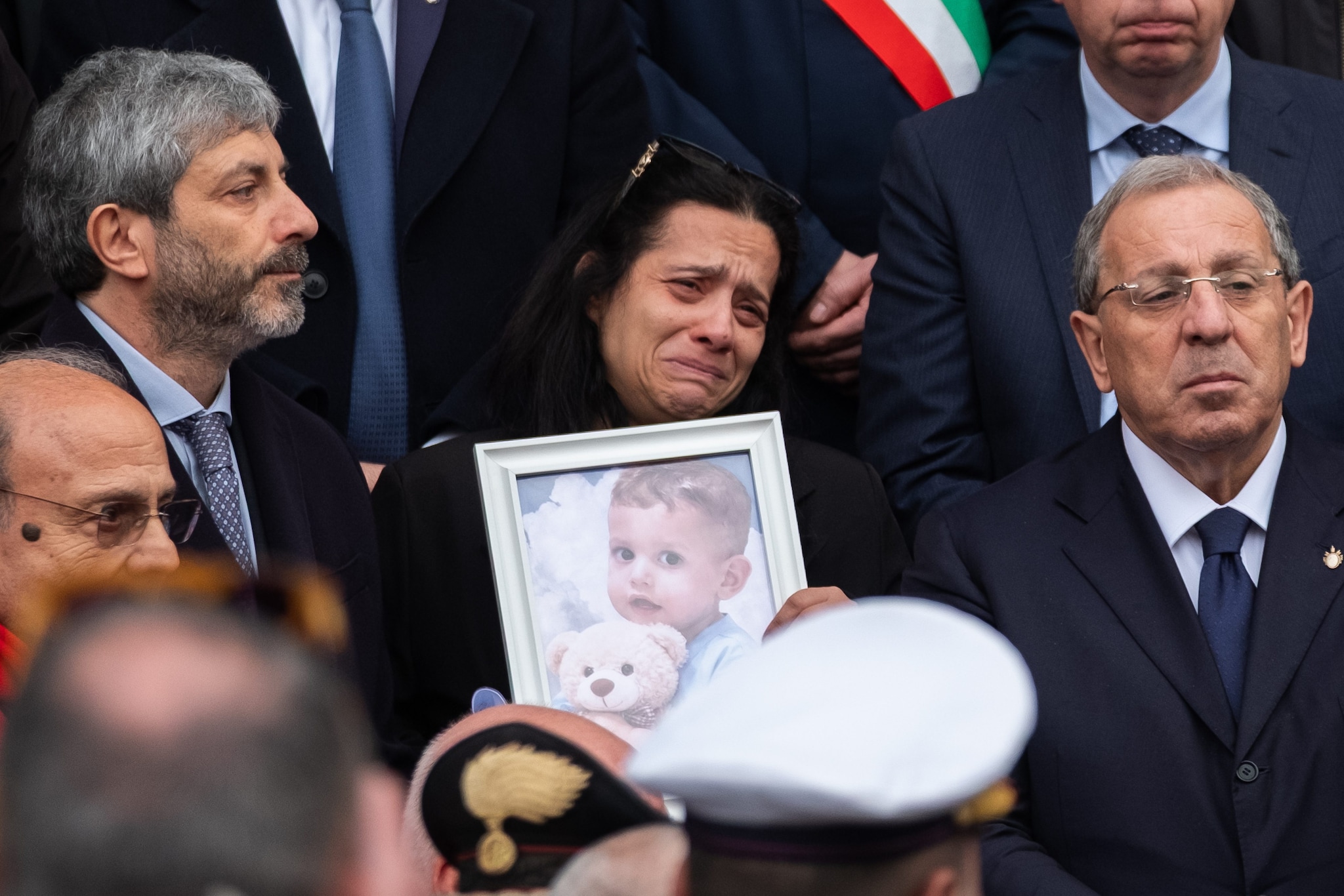 Morte del piccolo Domenico dopo trapianto al Monaldi, ad aprile l'analisi sui due cuori. Si farà a Bari