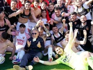 Benevento promosso in Serie B, Fico: “Congratulazioni”. Mastella: “Risultato strepitoso”