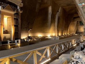 Il Cimitero delle Fontanelle di Napoli riapre dopo 6 anni, ora è il Museo delle “capuzzelle”