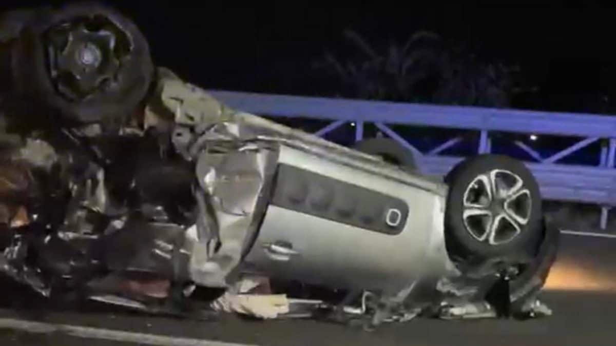 Incidente stradale A2 tra Pontecagnano e Montecorvino Pugliano / Fanpage.it