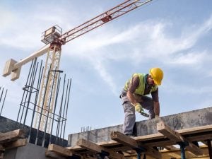 Operaio muore in cantiere a Grumo Nevano