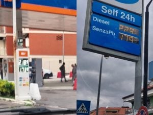 Caro carburanti, a Napoli gasolio fino a 2,3 euro al litro. Le associazioni: “Stop speculazioni”