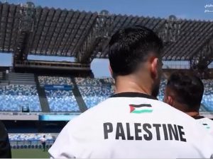 Partita di calcio della Palestina a Napoli