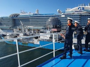 Avviato il bunkeraggio di GNL per navi da crociera a Napoli