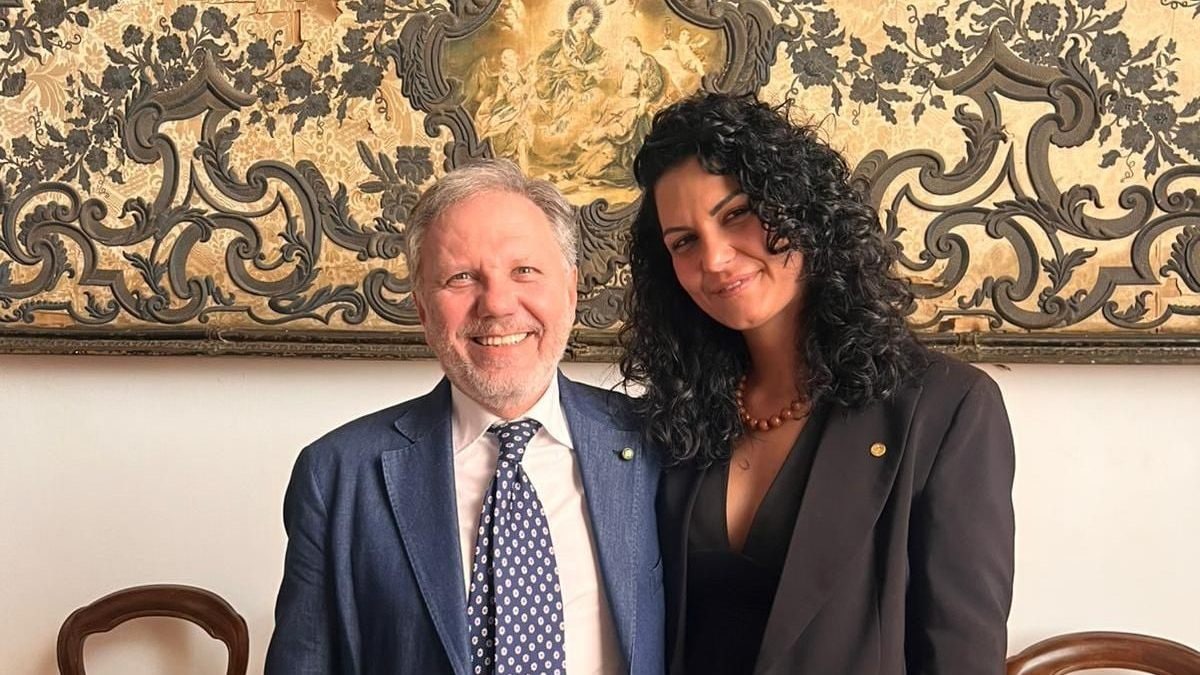 Antonio D’Amore, direttore del Cardarelli, e l’infermiera Natascia Maraniello