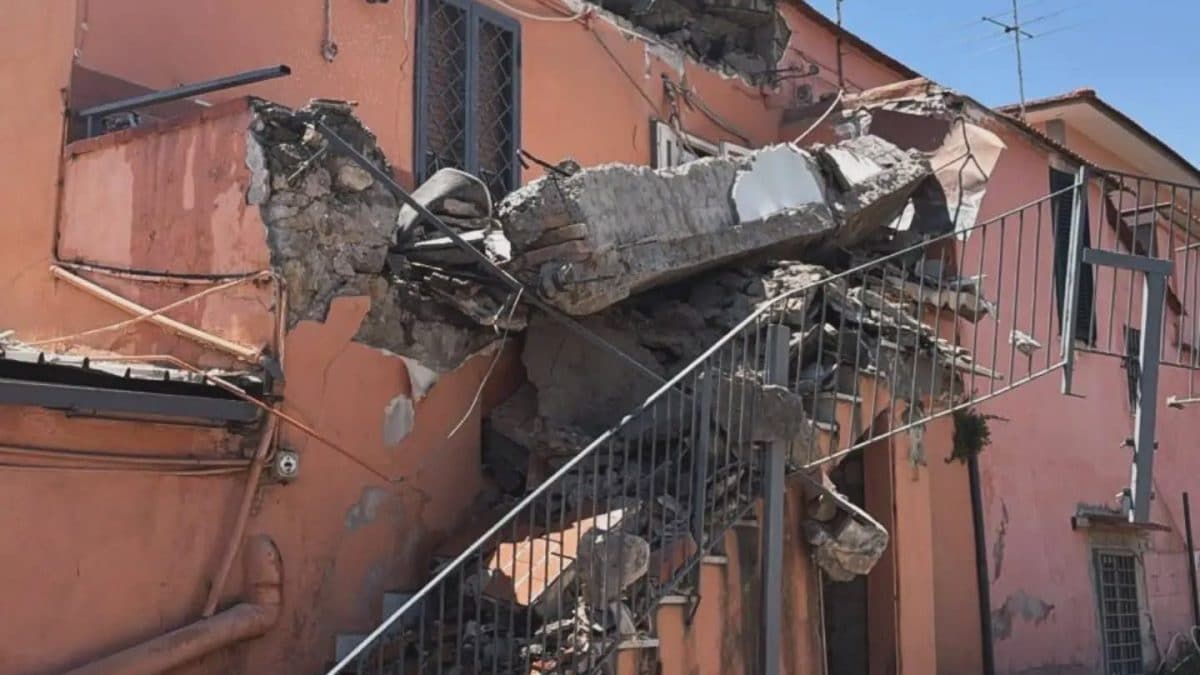 Il crollo parziale della palazzina ad Ercolano