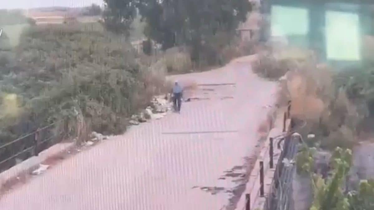 Un frame della telecamera di sorveglianza