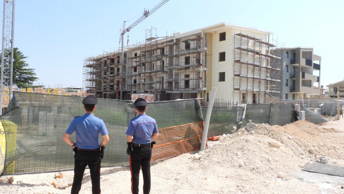 L’area di Teverola sottoposta a sequestro dai carabinieri