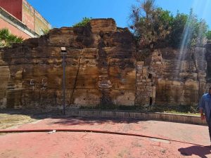 Il turista di Palermo precipitato a Napoli è caduto dalla ru