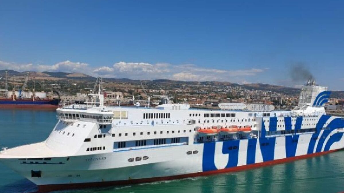 La nave Gnv Splendid / Foto Vesselfinder