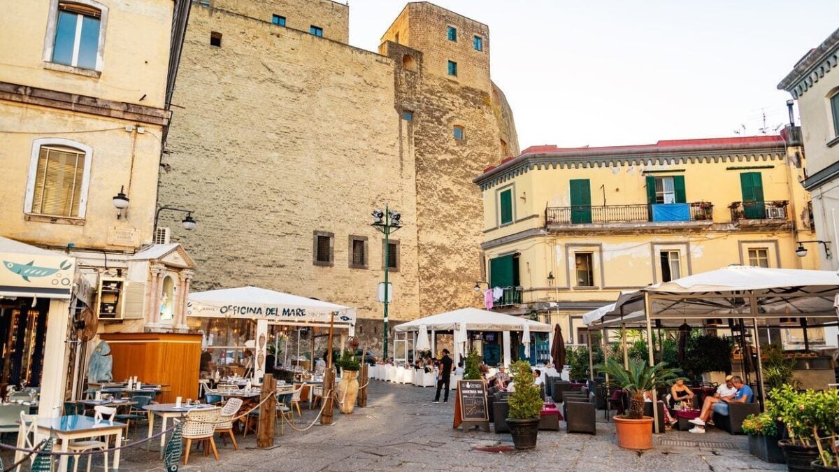 Il Borgo Marinari di Napoli