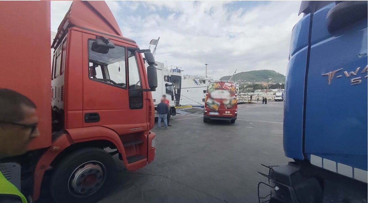 Ischia e Procida chiedono lo stop agli imbarchi dei veicoli da Pozzuoli