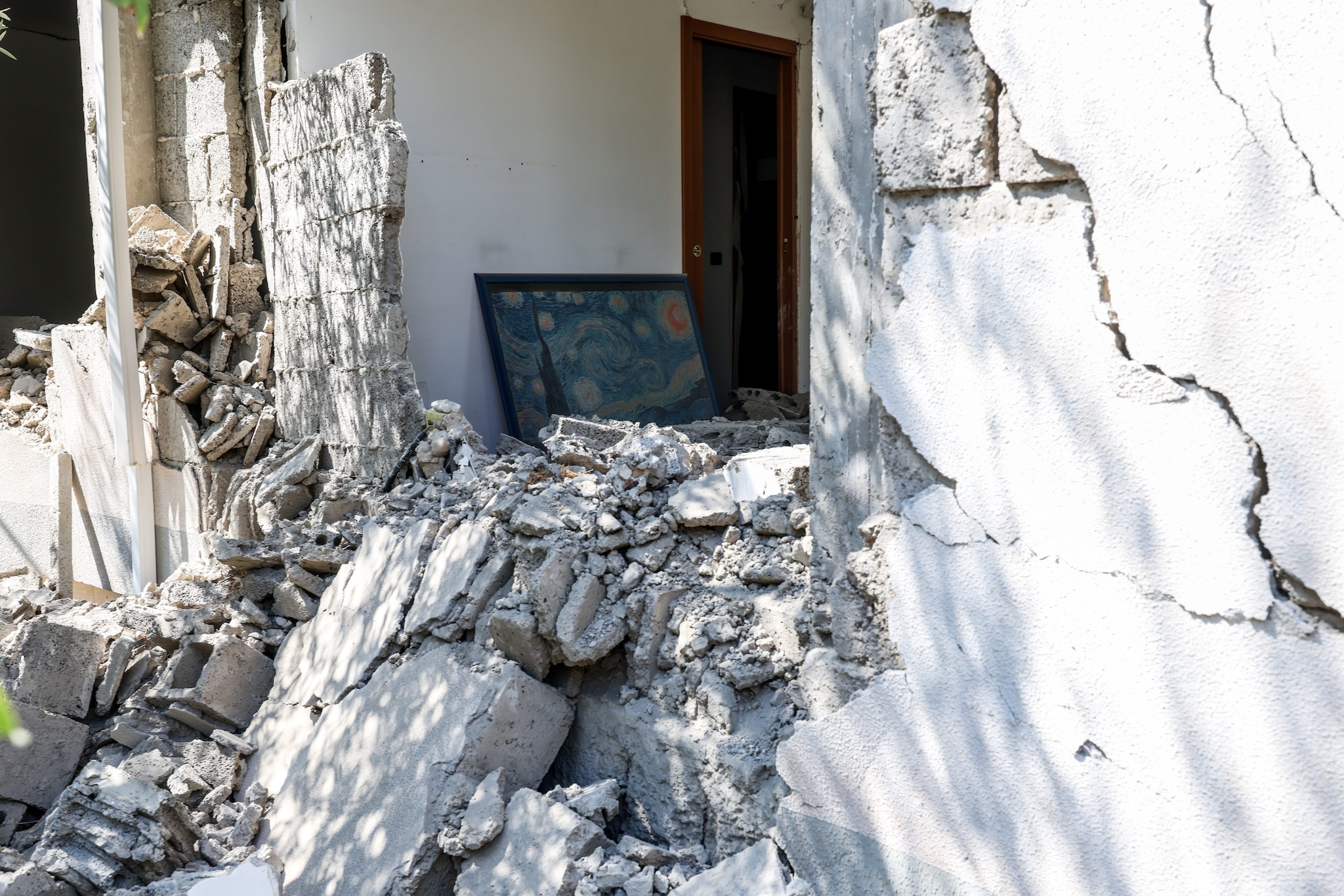 A Pozzuoli sono oltre 3mila sfollati dopo il terremoto 4.7 nei Campi Flegrei