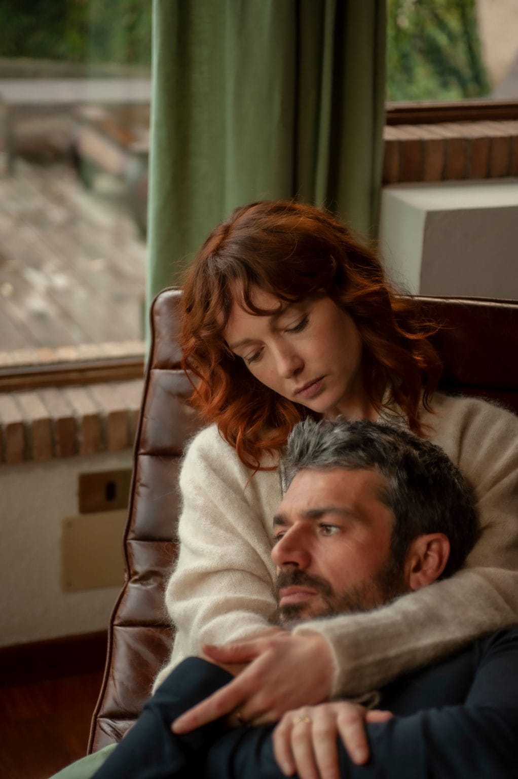 Le fate ignoranti i costumi della serie raccontano storie, sono specchio dell'anima dei personaggi Le fate ignoranti i costumi della serie raccontano storie, sono specchio dell'anima dei personaggi