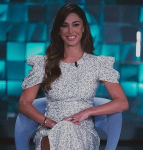 Belén Rodriguez, look romantico a Verissimo: l'abito a fiori è il