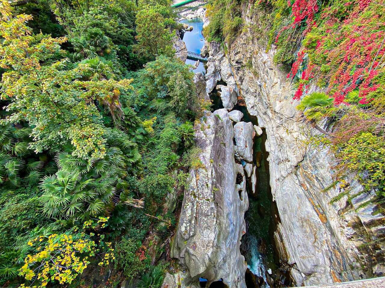 The view from the Brolla Bridge