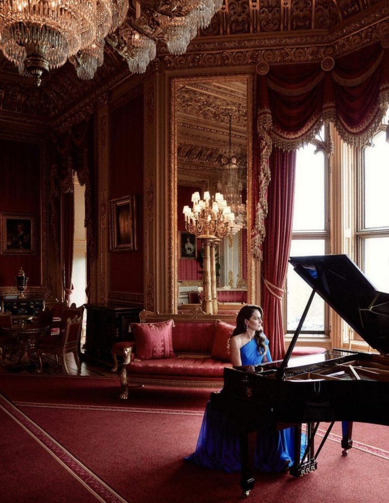 Kate Middleton suona il pianoforte all'Eurovision 2023 omaggia l