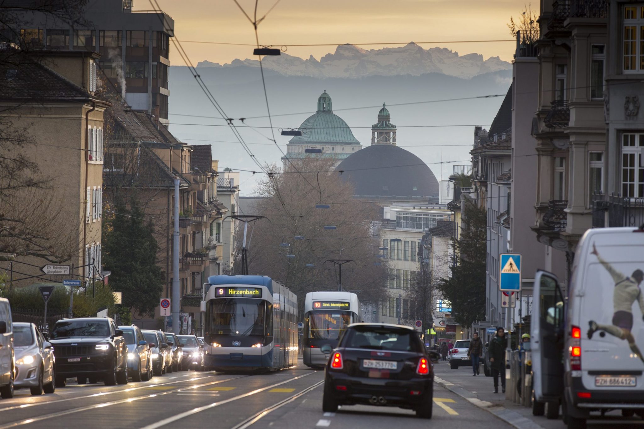 Quali sono le 10 città più stressanti del mondo: in classifica c'è un