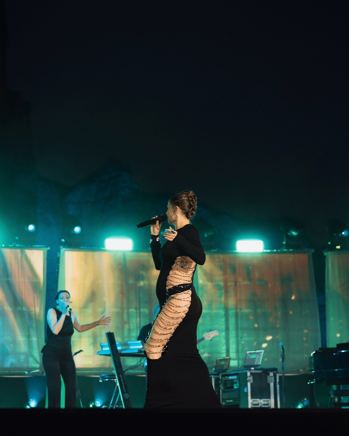 Alessandra Amoroso in Karoline Vitto