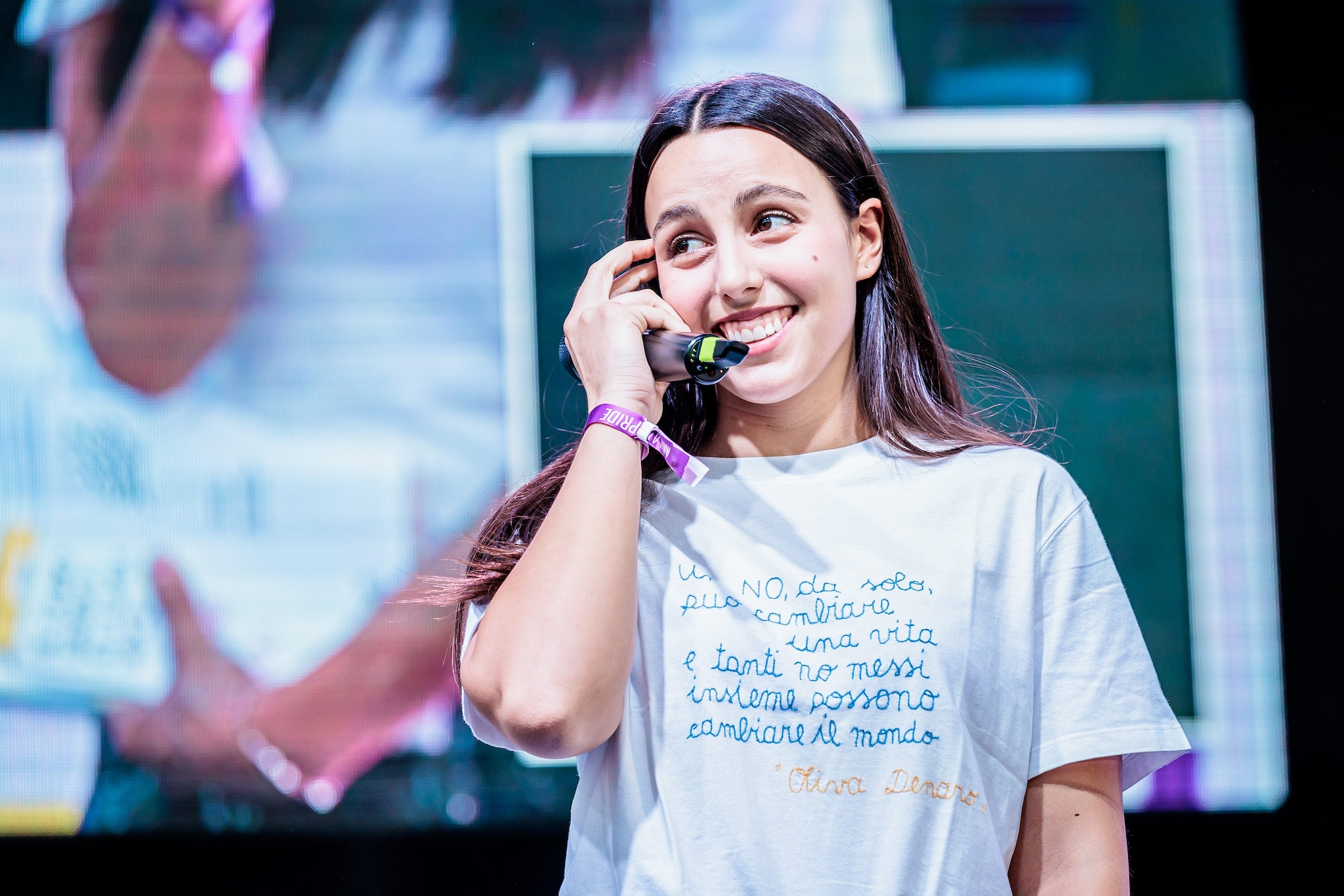 La maglietta di Jolanda Renga al Pride di Milano