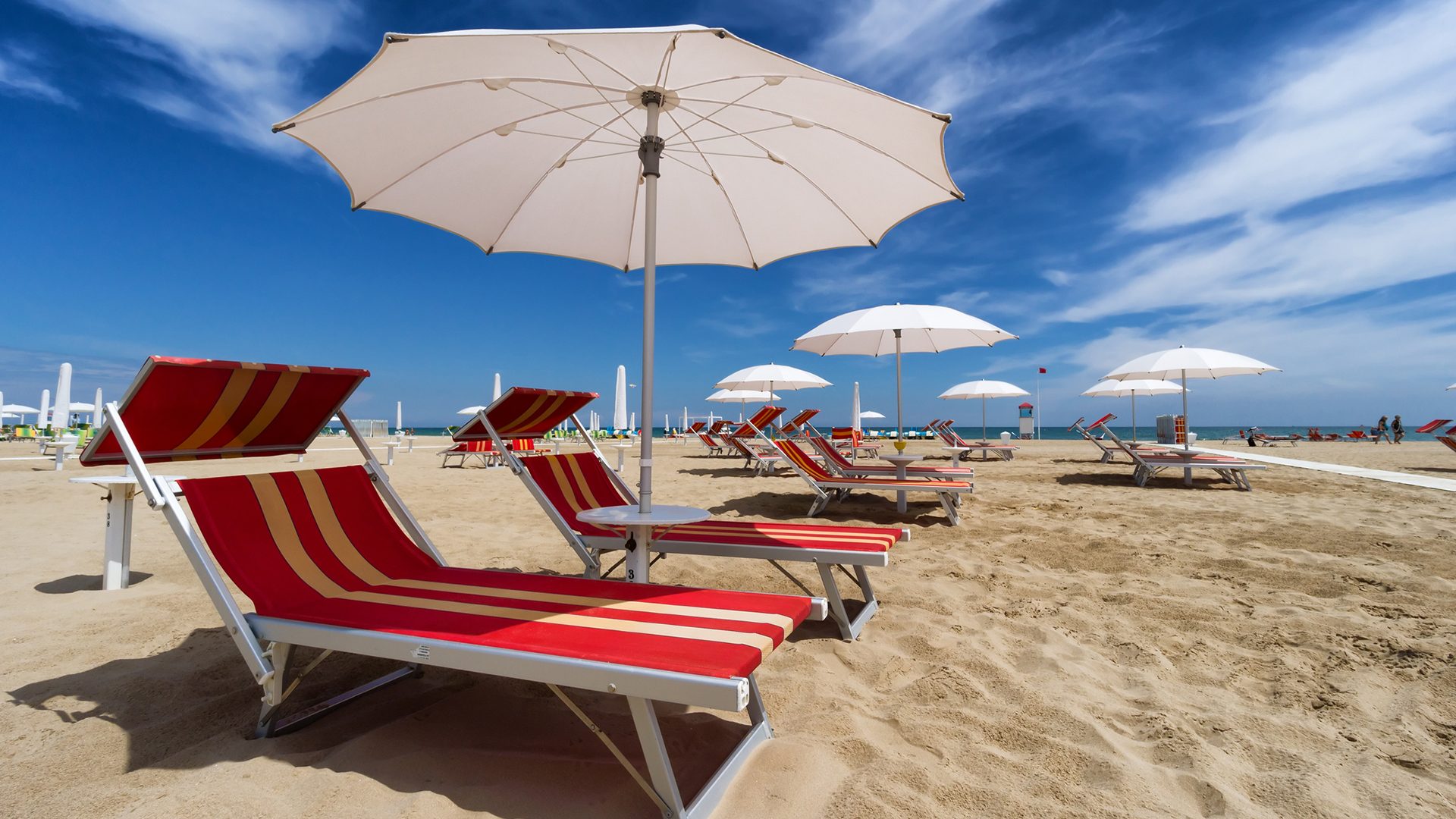 SUNNY STAR Set Da Spiaggia 4 Pezzi – 2 Spiaggine Parigi + Ombrellone Oxford + Borsa Termica 45 Litri, Colorato E Pratico