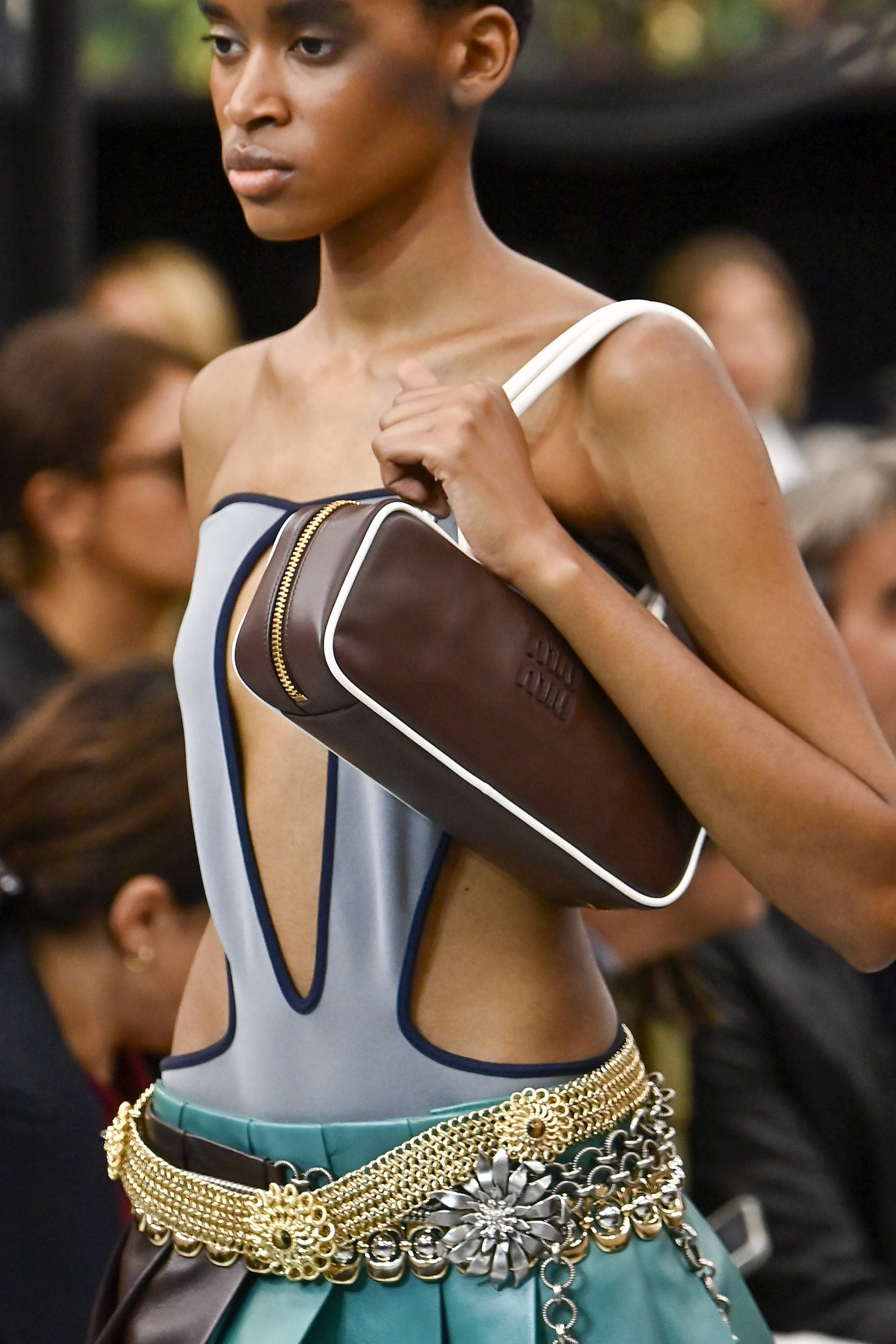Una borsa della collezione Primavera/Estate 2025 di Miu Miu