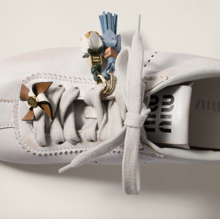 Set Da 14 Charms Per Lacci Delle Scarpe – Con Strass E Perle, Forme Tra Cui Cuore, Stella, Fiore E Farfalla, Per Sneaker E Accessori Fai-da-te