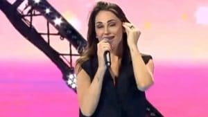 Anna Tangelo col pancione a Battiti Live: il look premaman