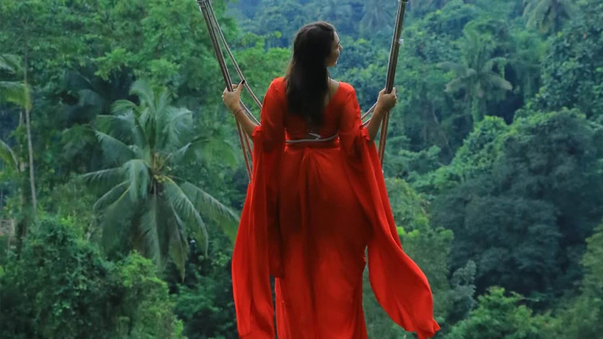 Quanto costa l’altalena sospesa sulla giungla provata da Chanel Totti a Bali
